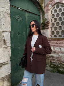 AVA – Tailored Statement Blazer