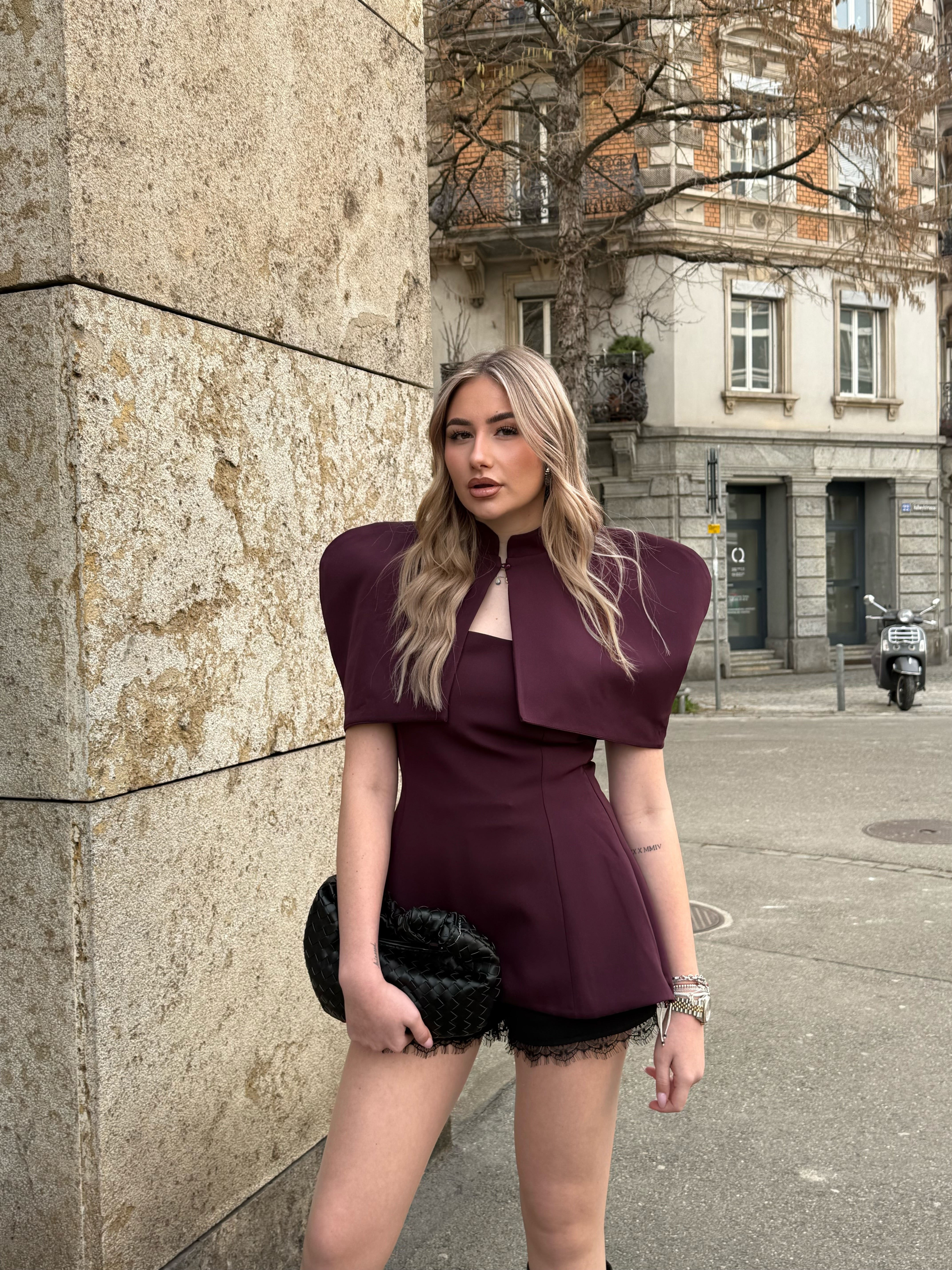 Gigi Sculpted – Bordeaux