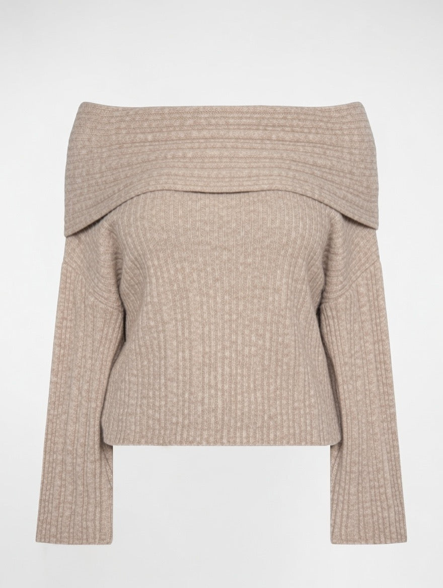 Siena Off-Shoulder Pullover – Camel