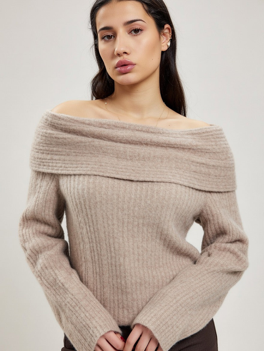 Siena Off-Shoulder Pullover – Camel