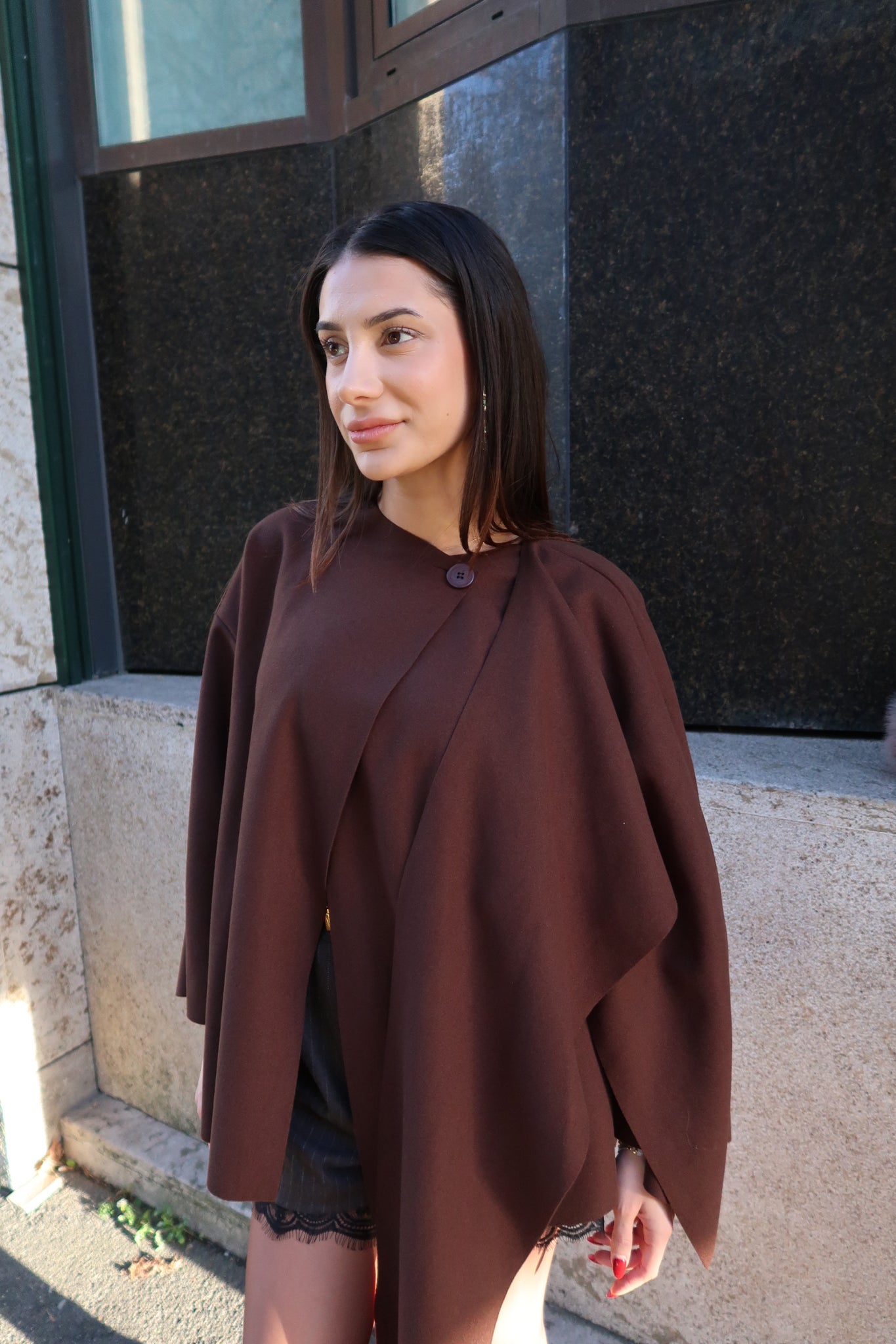 Noa Cape - Chocolate Brown