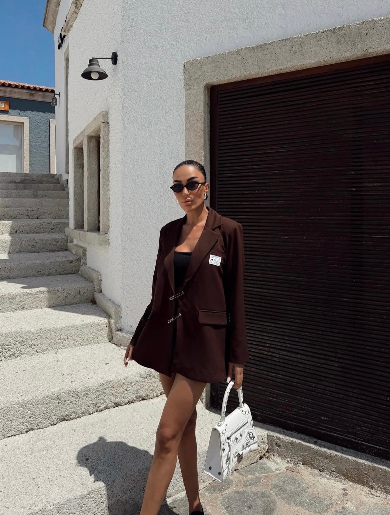AVA – Tailored Statement Blazer