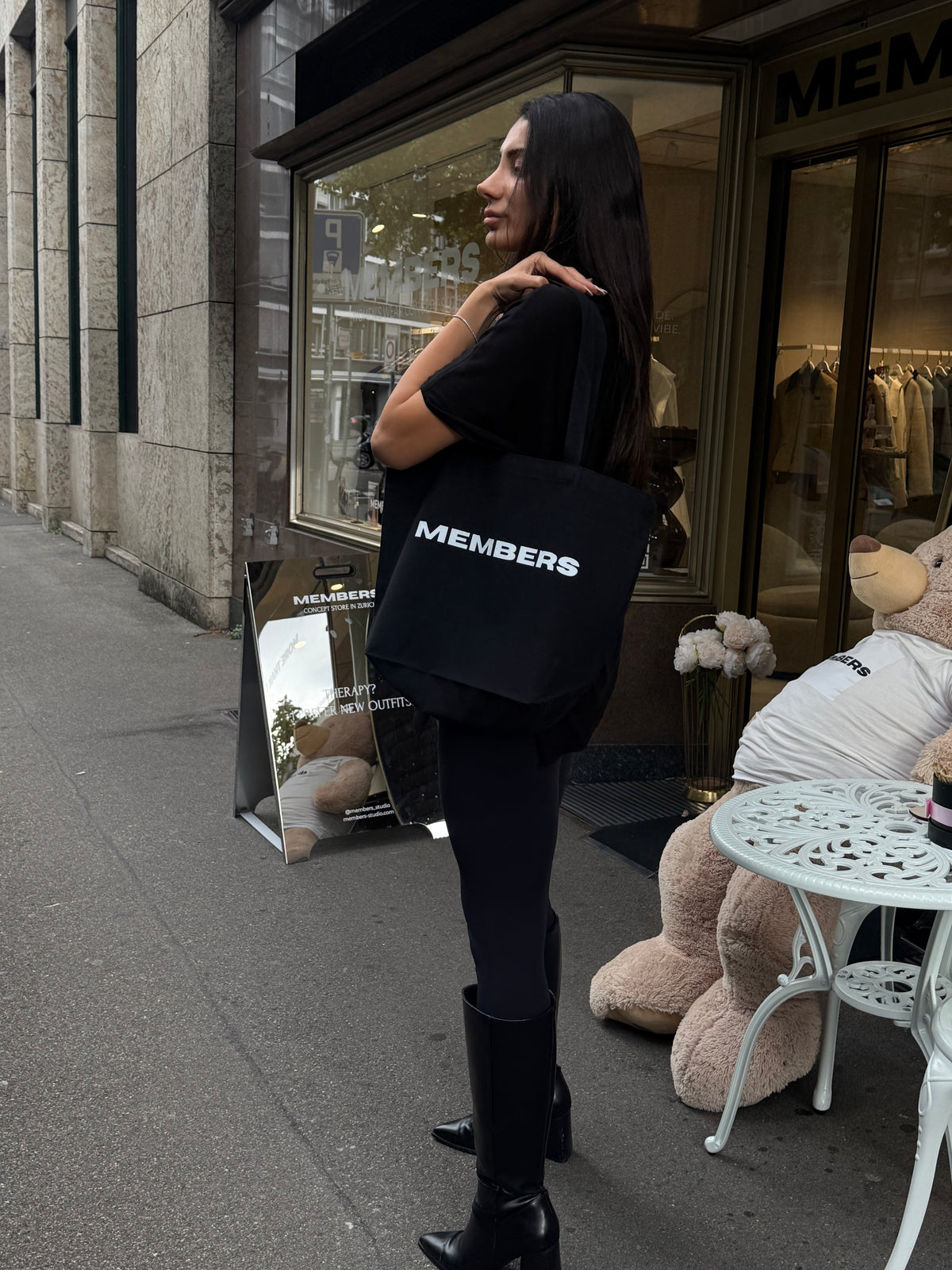 Members Shopper Bag – Black-3