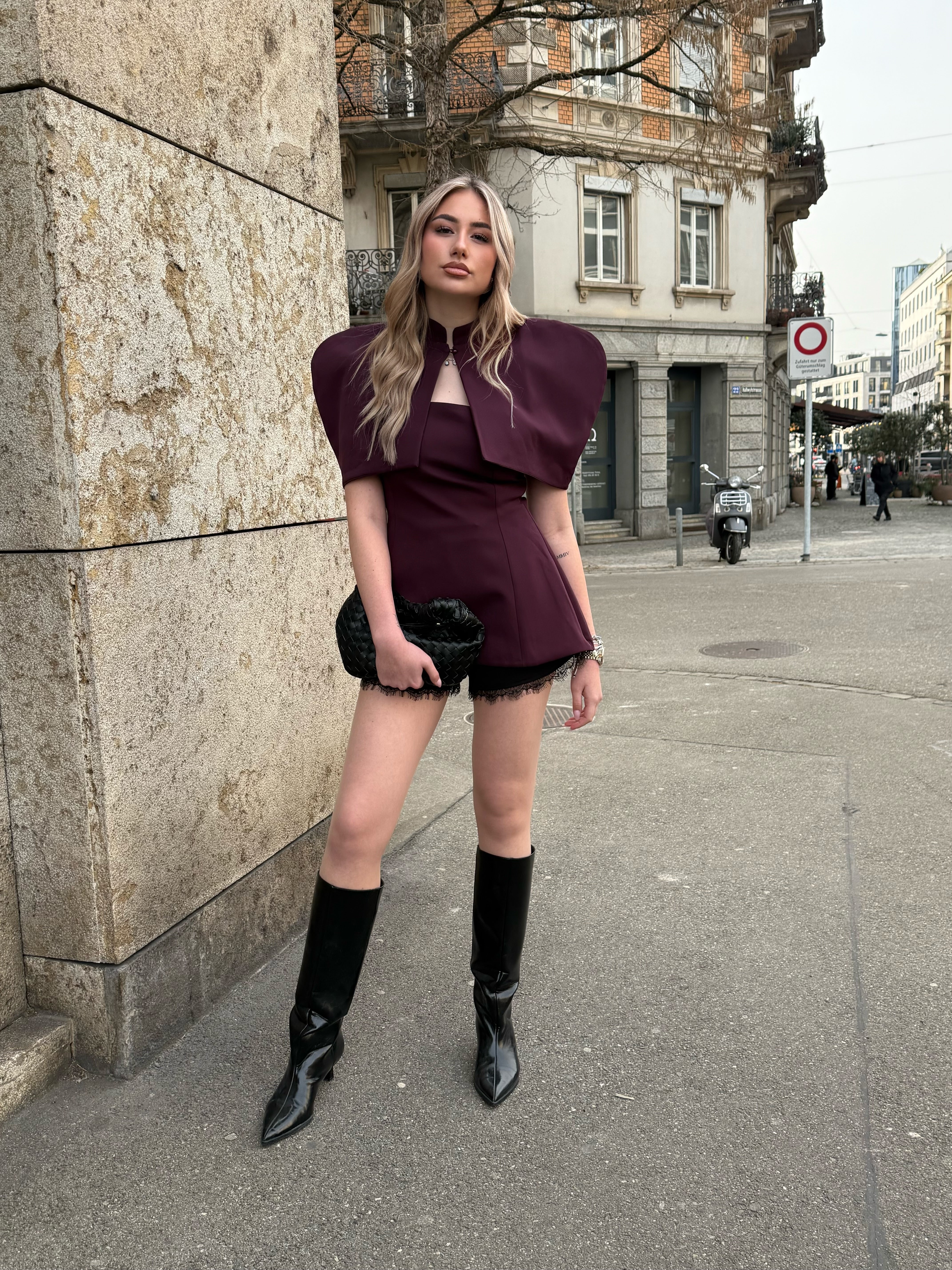 Gigi Sculpted – Bordeaux