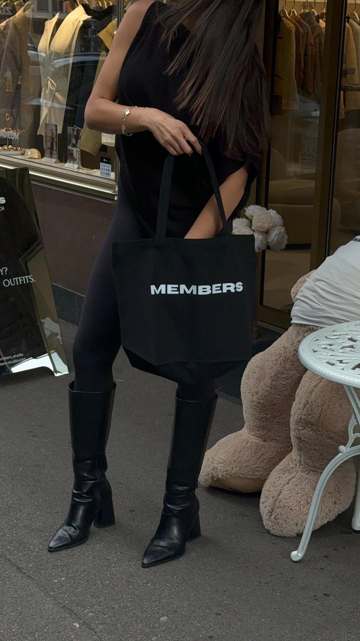 Members Shopper Bag – Black-2