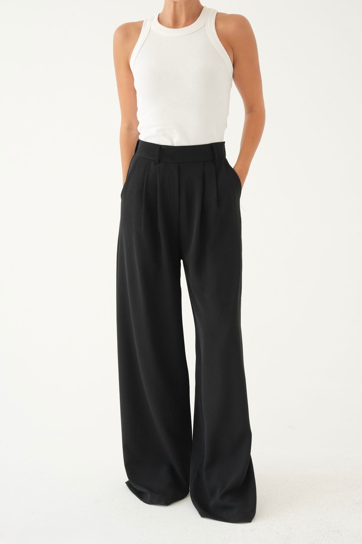 Qira Pants - Black-3