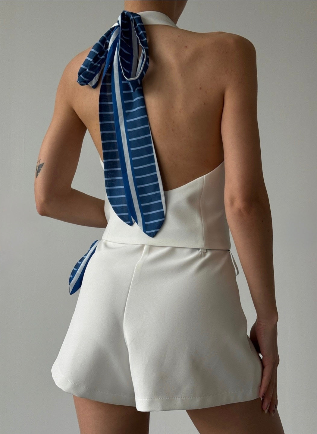 Riri Shorts - White-4